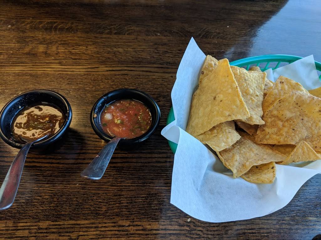 El Taco Sabroso 2 Inc, | restaurant | 10812 S Cicero Ave, Oak Lawn, IL 60453, USA | 7082290027 OR +1 708-229-0027