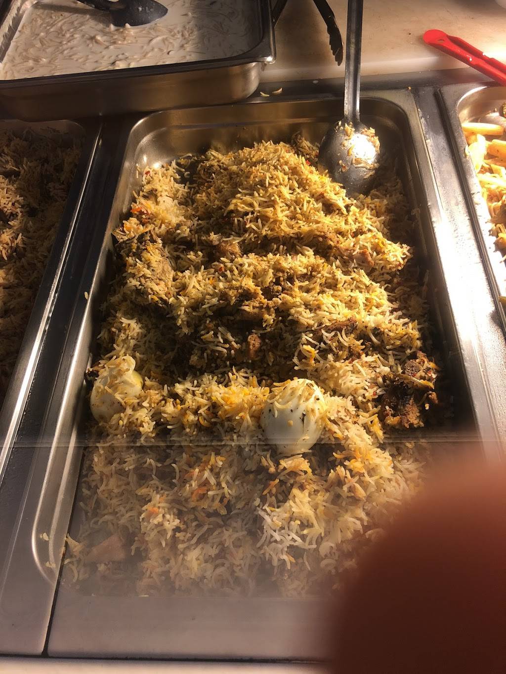 Madina Restaurant | restaurant | 563 Coney Island Ave, Brooklyn, NY 11218, USA | 7184693535 OR +1 718-469-3535