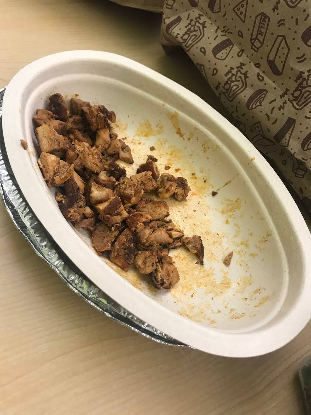 Chipotle Mexican Grill | restaurant | 60 Newport Ave, Quincy, MA 02171, USA | 6173280413 OR +1 617-328-0413