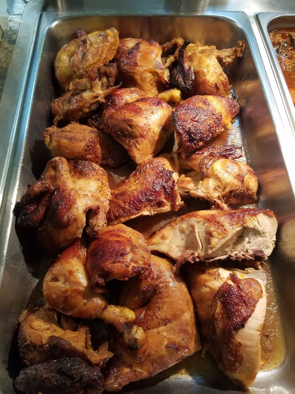 La Familia Latin Hot Food & Grocery | restaurant | 120 E Brandon Blvd, Brandon, FL 33511, USA | 8136610210 OR +1 813-661-0210