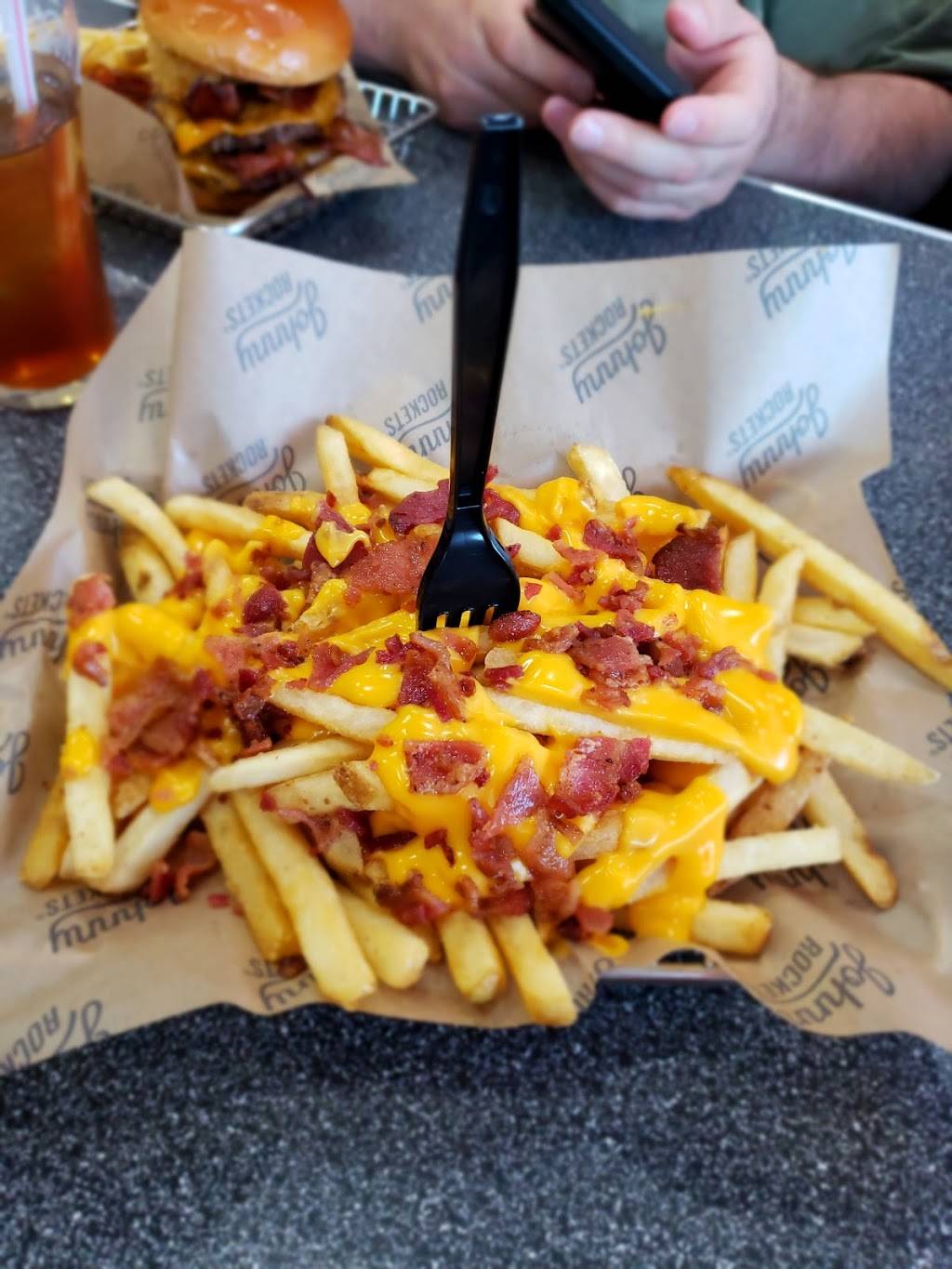 Johnny Rockets | restaurant | 9390 W Hanna Ln Unit B109, Glendale, AZ 85305, USA | 6238772977 OR +1 623-877-2977