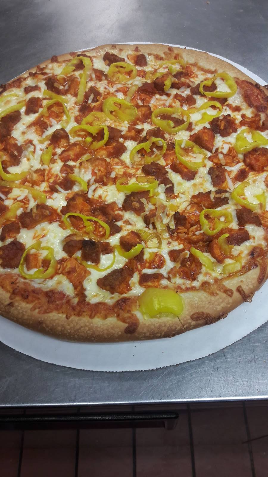 D & D Pizza & Subs | restaurant | 135 Mt Auburn St, Watertown, MA 02472, USA | 6179240999 OR +1 617-924-0999