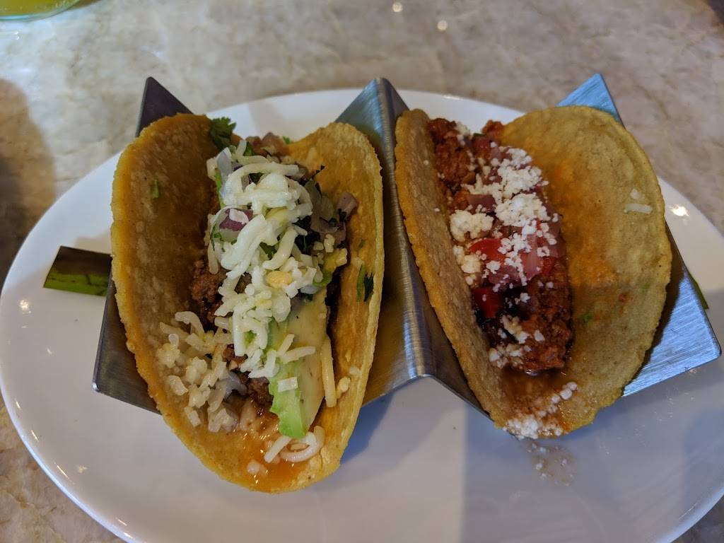 Tocaya Organica - Hollywood | restaurant | 6550 Sunset Blvd, Los Angeles, CA 90028, USA | 3234725802 OR +1 323-472-5802