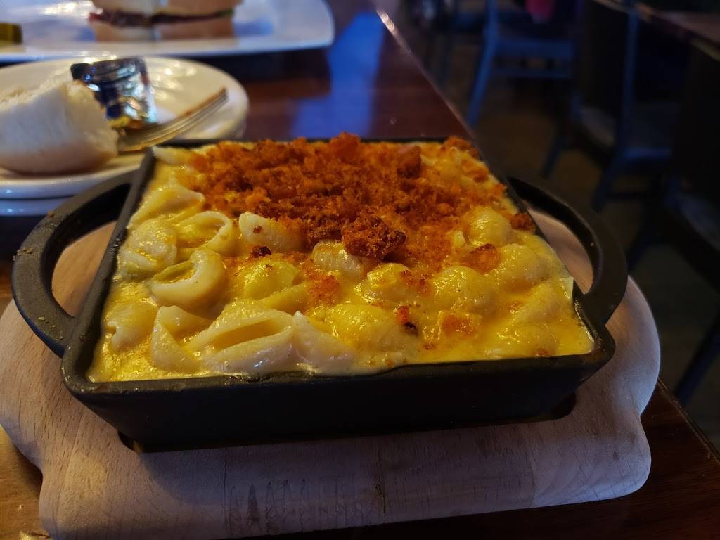 Jams Midtown | restaurant | 7814 Dodge St, Omaha, NE 68114, USA | 4023998300 OR +1 402-399-8300