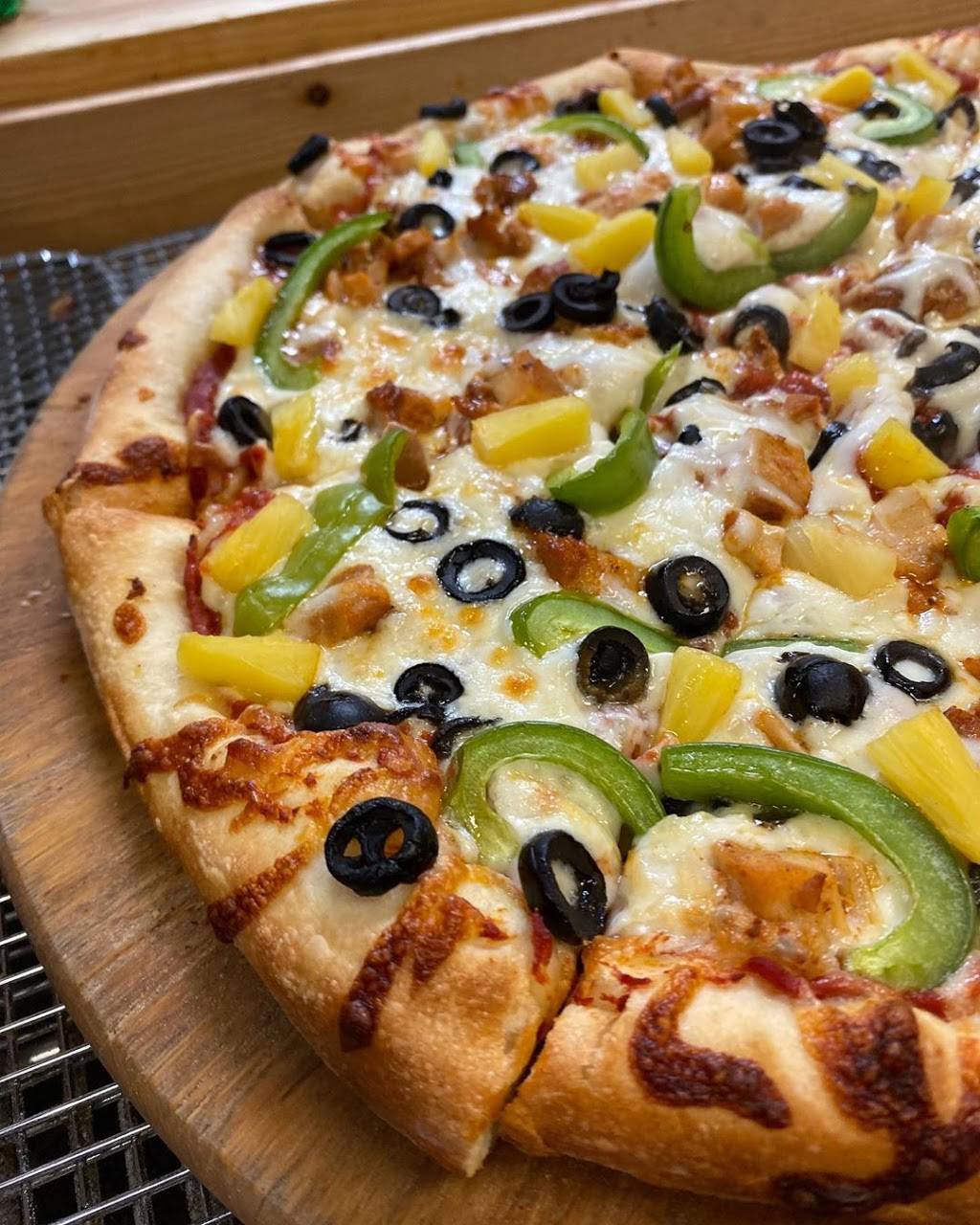 Eymans Pizza & Cafe | restaurant | 6711 Martin Luther King Jr Way S, Seattle, WA 98118, USA | 2064662850 OR +1 206-466-2850