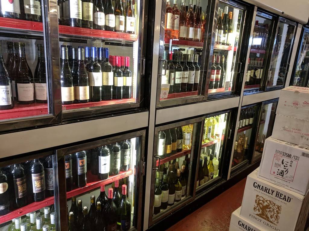 Inverness Park Market | restaurant | 12301 Sir Francis Drake Blvd, Inverness Park, CA 94937, USA | 4156631491 OR +1 415-663-1491