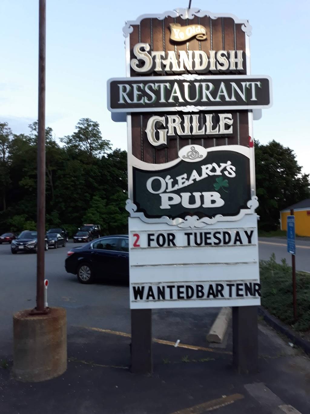 Ye Olde Standish Grille | restaurant | 175 N Bedford St, East Bridgewater, MA 02333, USA | 5083783682 OR +1 508-378-3682