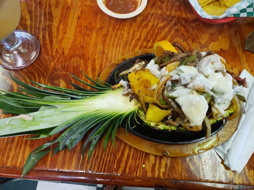 Tres Agaves Mexican Restaurant | restaurant | 6332 State Hwy B, Wardsville, MO 65101, USA | 5736592885 OR +1 573-659-2885