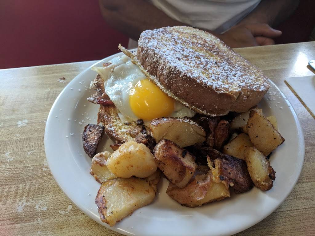 Miss Worcester Diner | restaurant | 300 Southbridge St, Worcester, MA 01608, USA | 5087535600 OR +1 508-753-5600