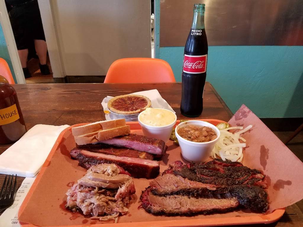 Little Miss BBQ | restaurant | 4301 E University Dr, Phoenix, AZ 85034, USA | 6024371177 OR +1 602-437-1177