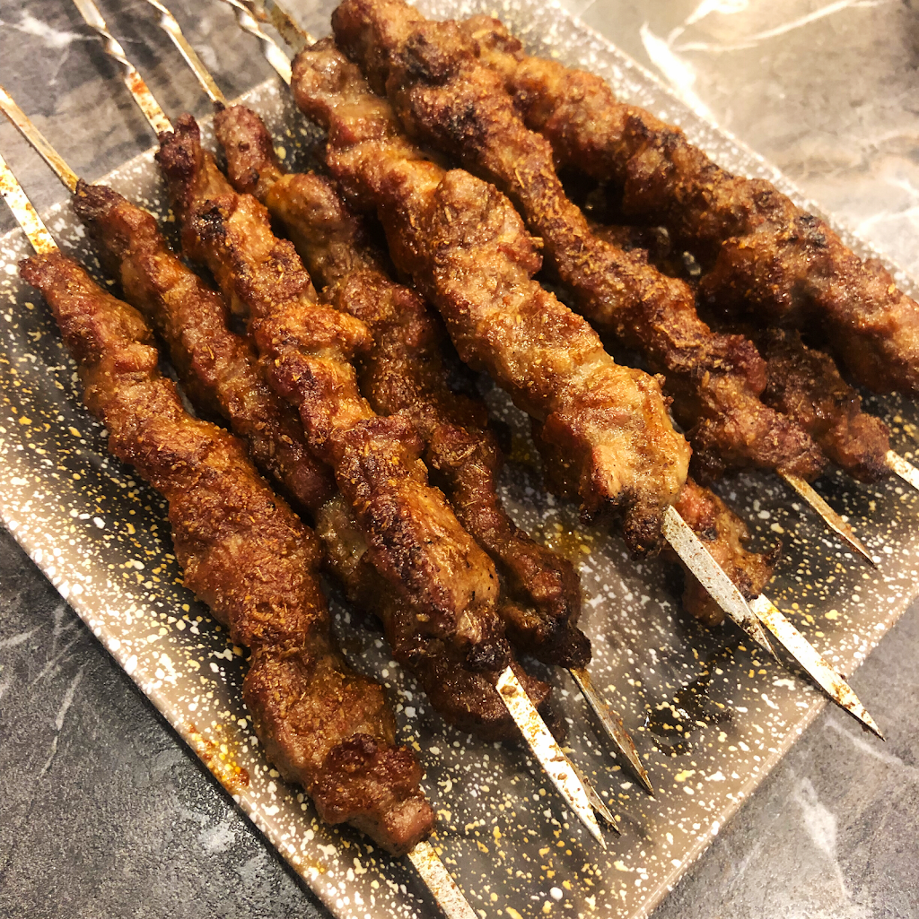 杨师傅东北烧烤王markham | restaurant | 8360 Kennedy Rd b1, Unionville, ON L3R 9W4, Canada | 9059481888 OR +1 905-948-1888