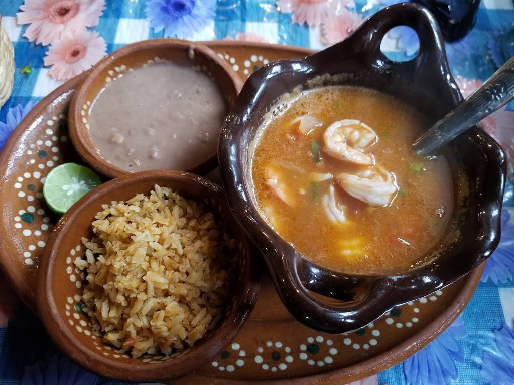 El Portal | restaurant | Carretera, Rosarito - Ensenada Km, 41707 B.C., Mexico | 016611147750 OR +52 661 114 7750
