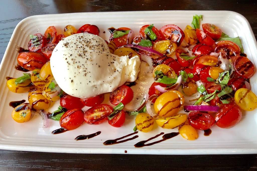 Carrabbas Italian Grill | restaurant | 12507 W IH 10, San Antonio, TX 78230, USA | 2106944191 OR +1 210-694-4191