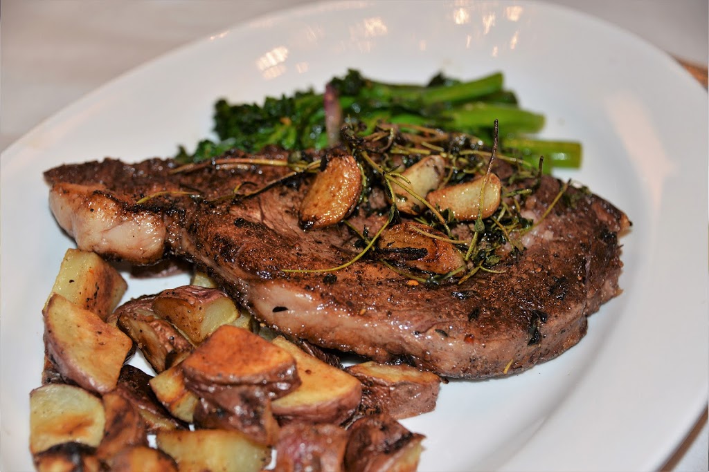 Mom & Dads Italian Restaurant | restaurant | 3421 Bannerman Rd Suite #104, Tallahassee, FL 32312, USA | 8508774518 OR +1 850-877-4518