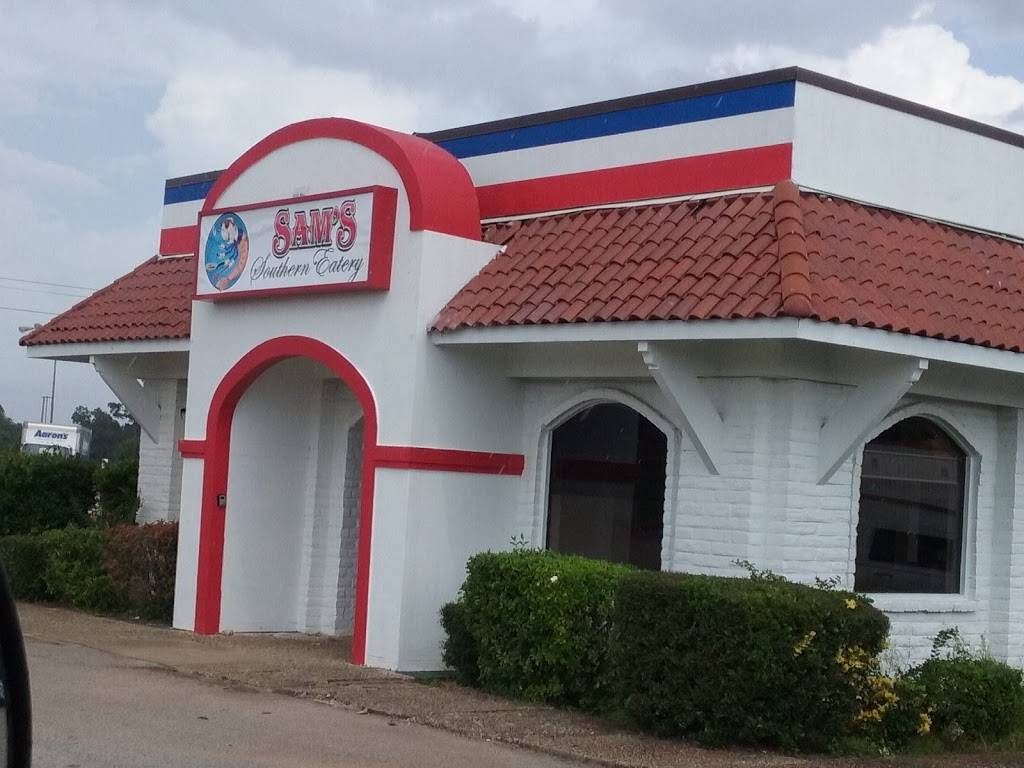 Sams Southern Eatery | restaurant | 2303 US-79, Henderson, TX 75654, USA | 9037222372 OR +1 903-722-2372