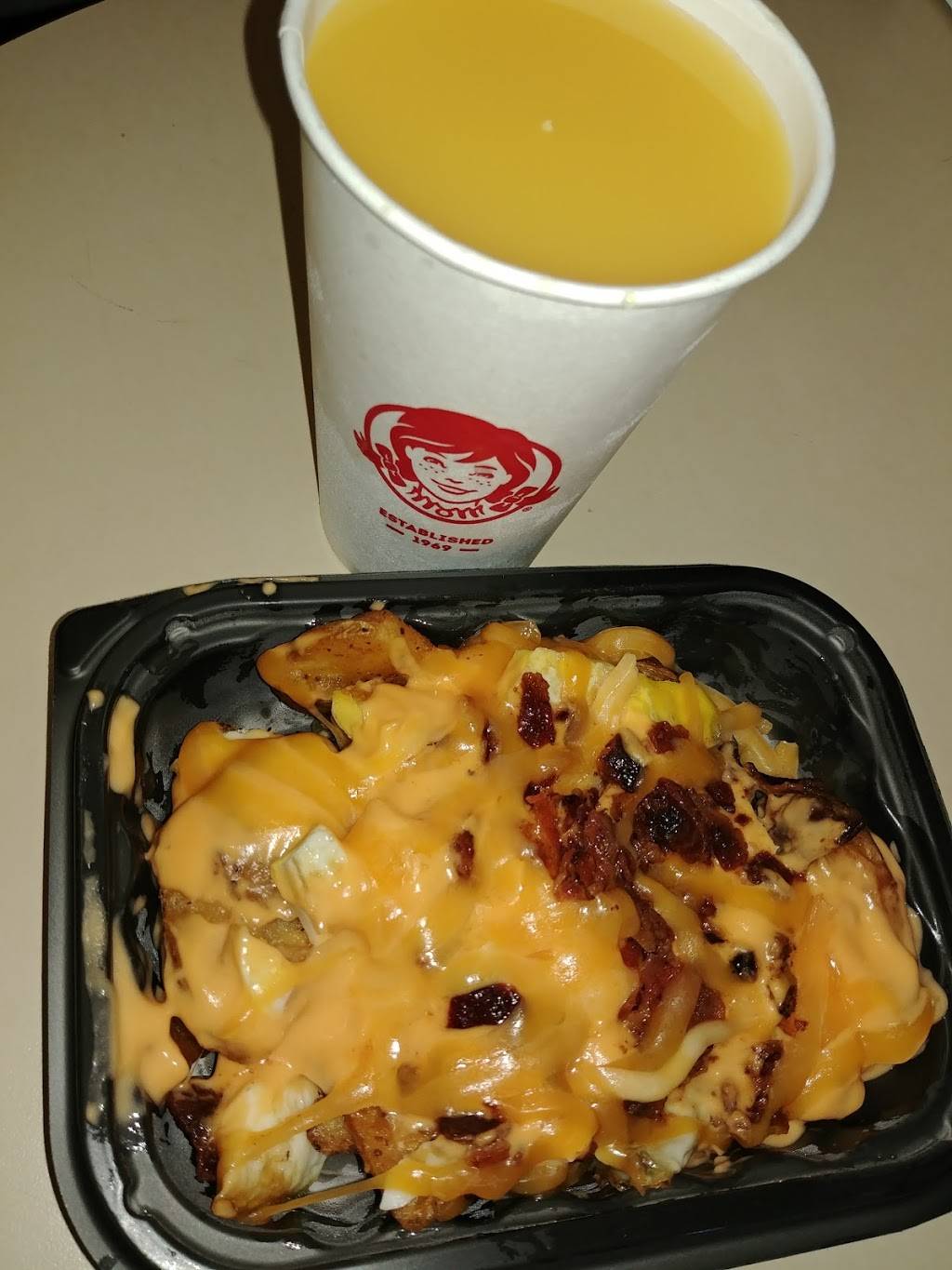 Wendys | restaurant | 8601 Summit Centre Way, Orlando, FL 32810, USA | 4076670199 OR +1 407-667-0199