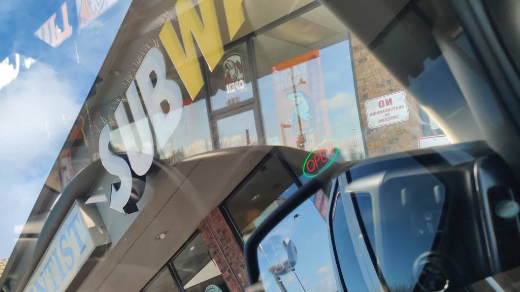 Subway | meal takeaway | 27020 Pacific Hwy S Suite A-103 #D, Kent, WA 98032, USA | 2539413424 OR +1 253-941-3424