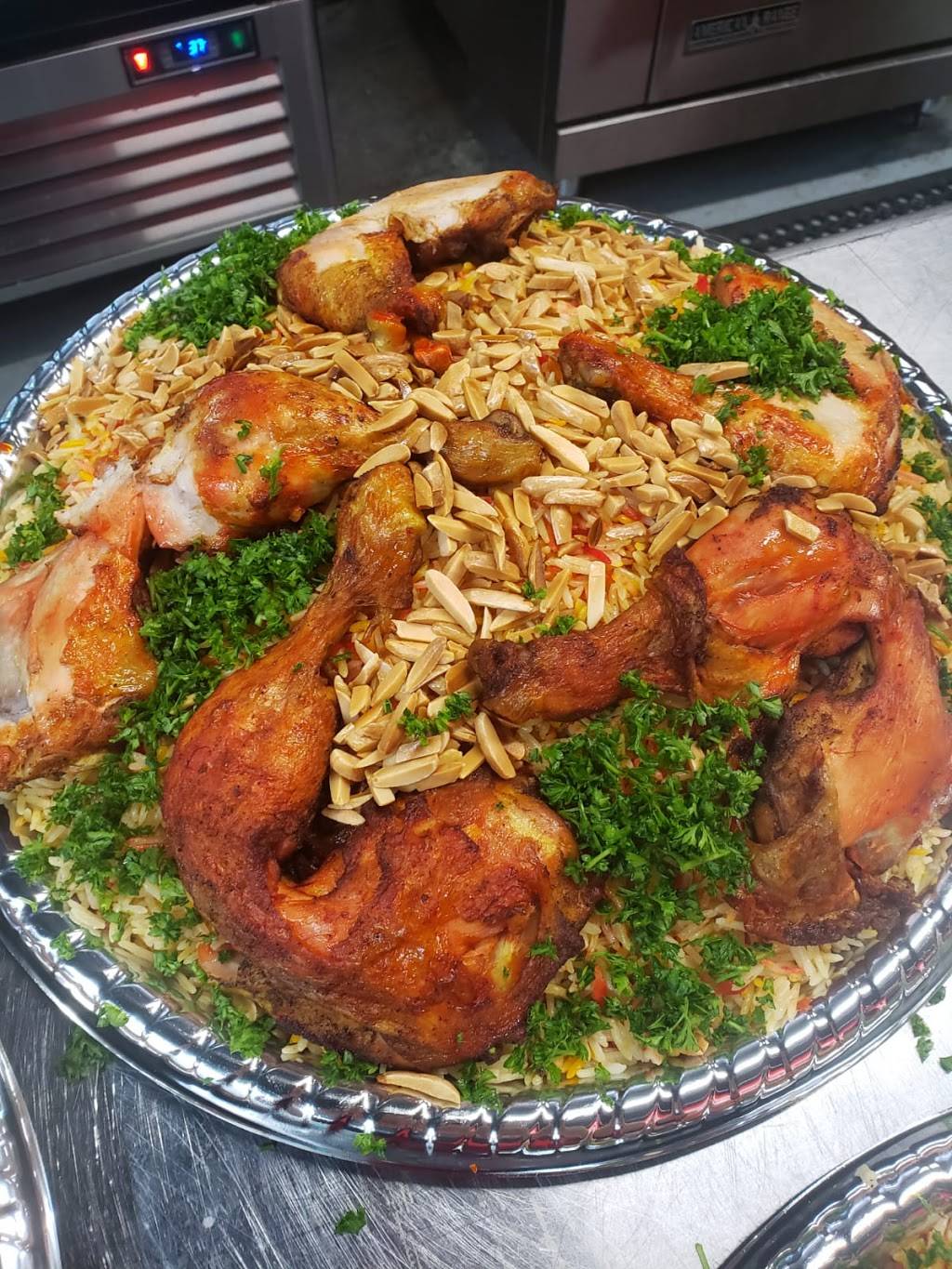 Falafel Oasis | restaurant | 226 W Broadway, Louisville, KY 40202, USA | 5027422030 OR +1 502-742-2030