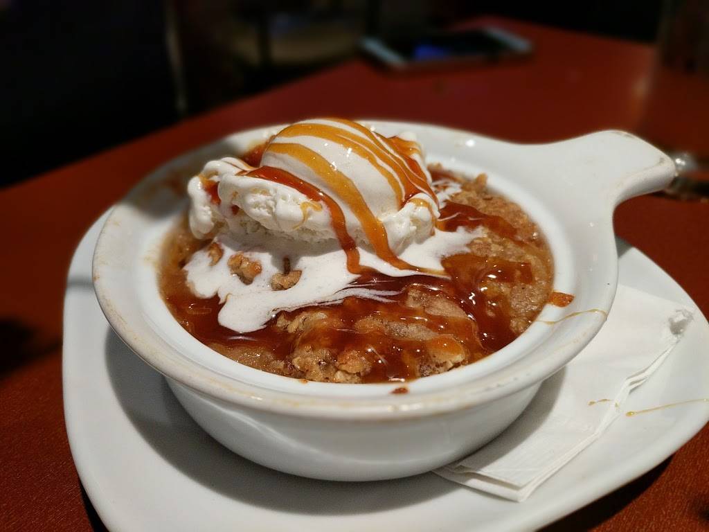 Boston Pizza | restaurant | 180 Bell Blvd, Belleville, ON K8P 5L2, Canada | 6139662444 OR +1 613-966-2444