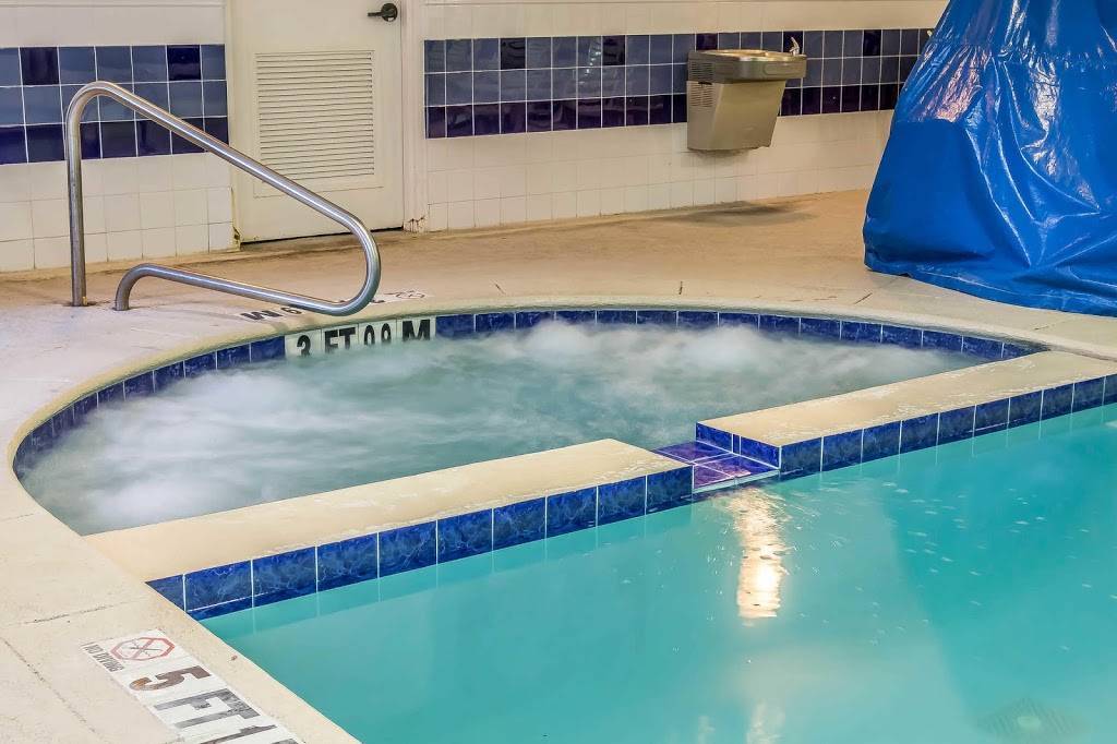 Comfort Suites Savannah North | restaurant | 115 Travelers Way, Port Wentworth, GA 31407, USA | 9129651445 OR +1 912-965-1445