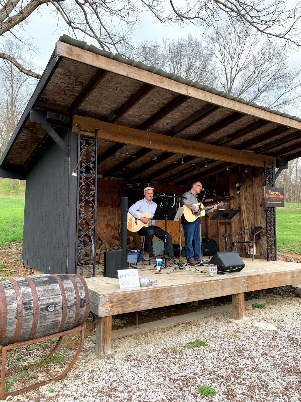 12 Mile Creek Winery | restaurant | 11093 Flagg Springs Pike, California, KY 41007, USA | 8593910144 OR +1 859-391-0144