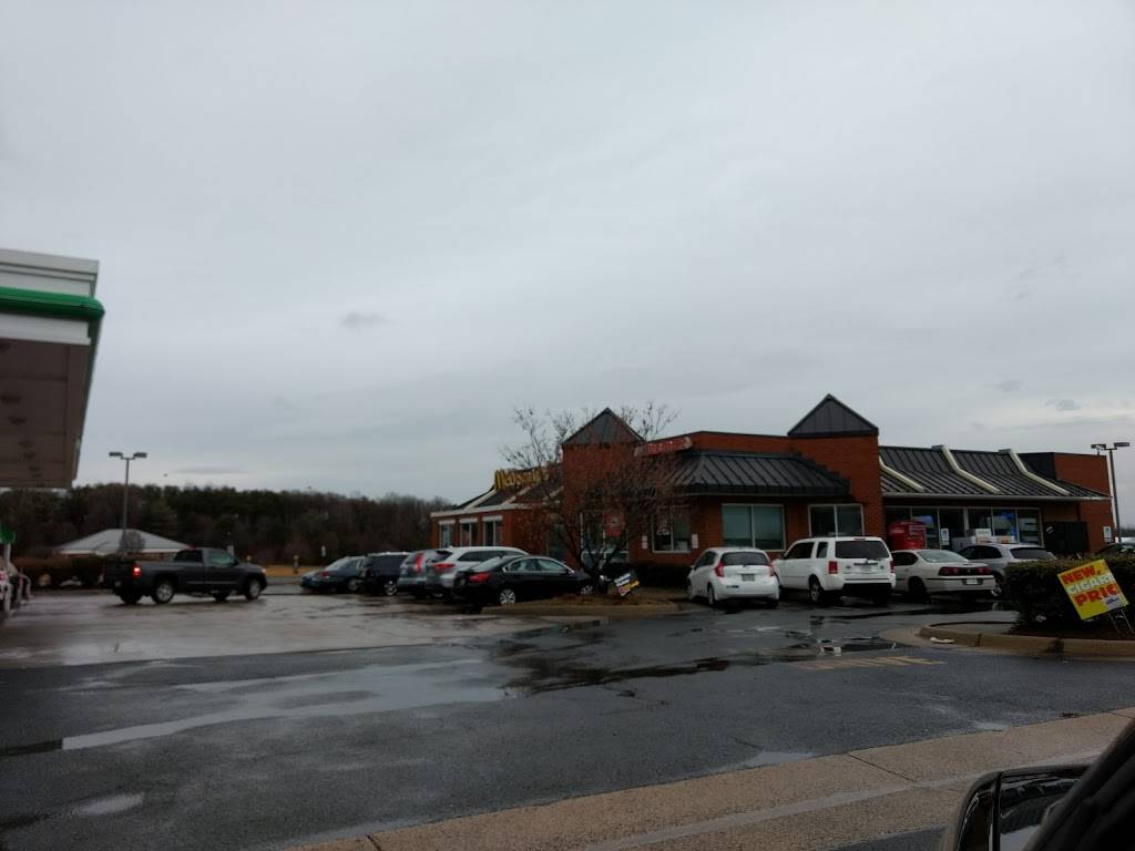 BP | restaurant | 11445 James Madison Hwy, Zion Crossroads, VA 22942, USA | 4345891593 OR +1 434-589-1593