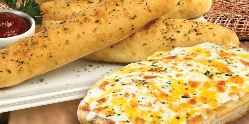 Hot Stuff Pizza | meal takeaway | 1614 Center St, Kewaunee, WI 54216, USA | 9203883755 OR +1 920-388-3755