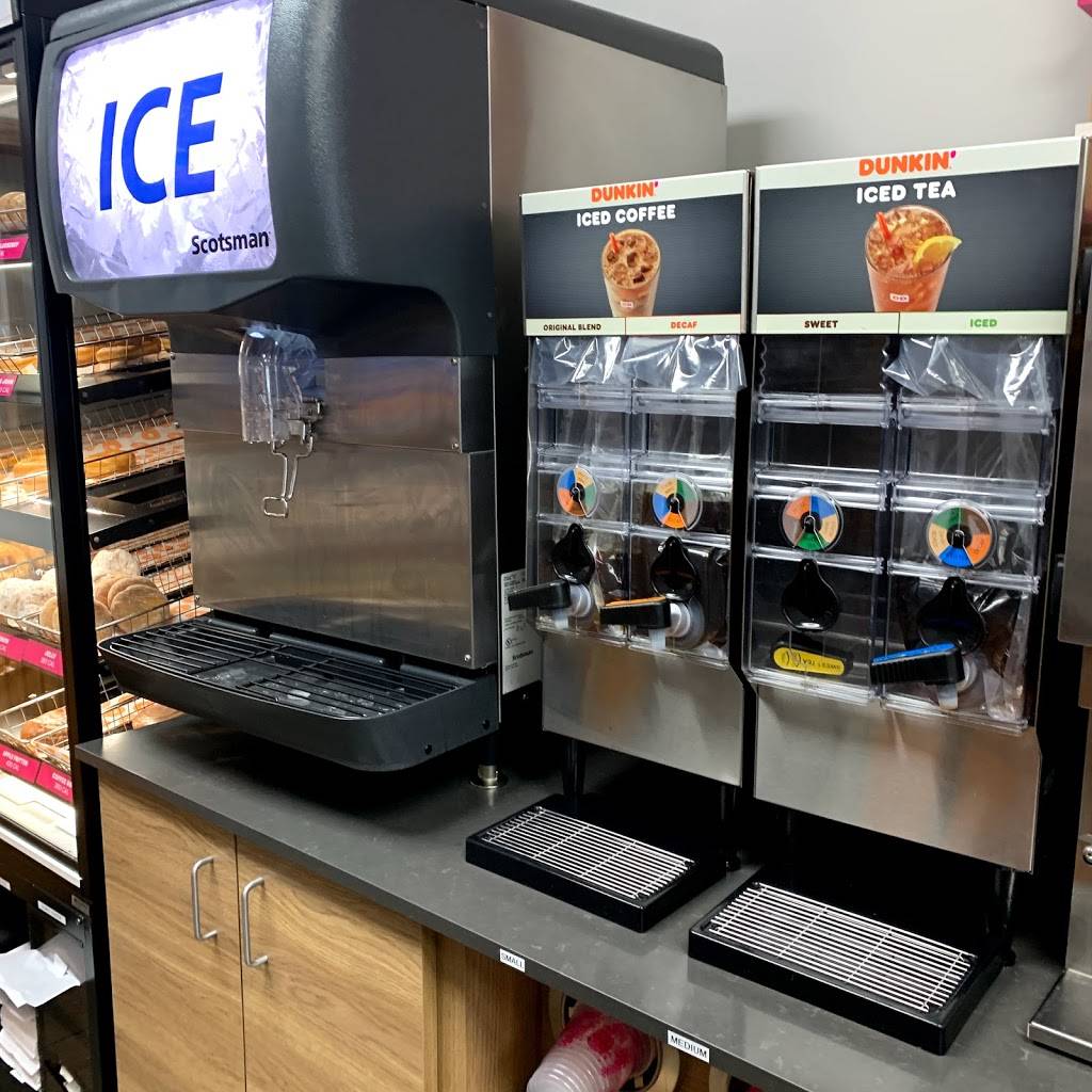 Dunkin | bakery | 1043 S Crescent St, Gilman, IL 60938, USA | 8152657625 OR +1 815-265-7625