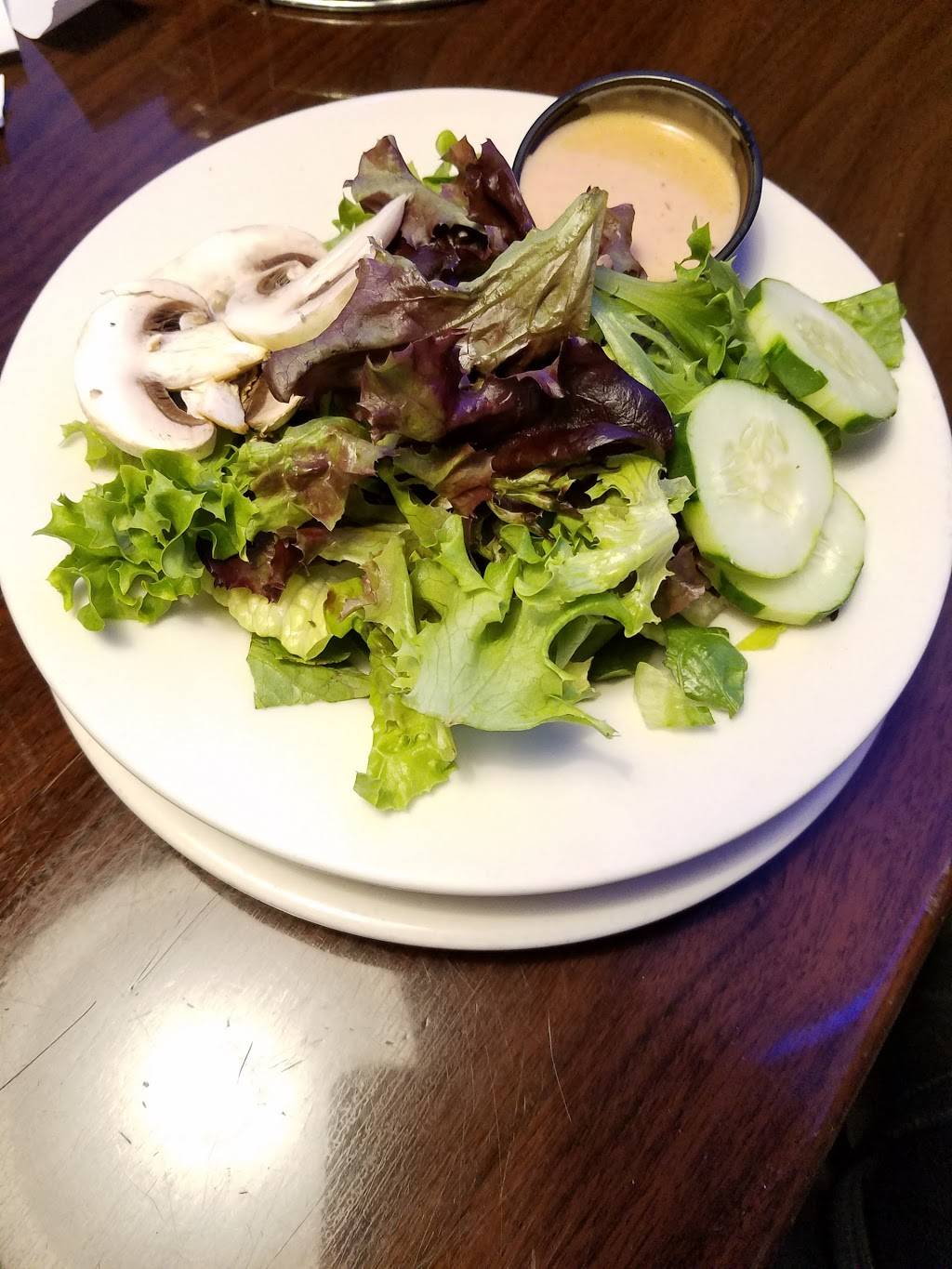 Gustons Grille | restaurant | 12195 GA-92 #156, Woodstock, GA 30188, USA | 7704856565 OR +1 770-485-6565