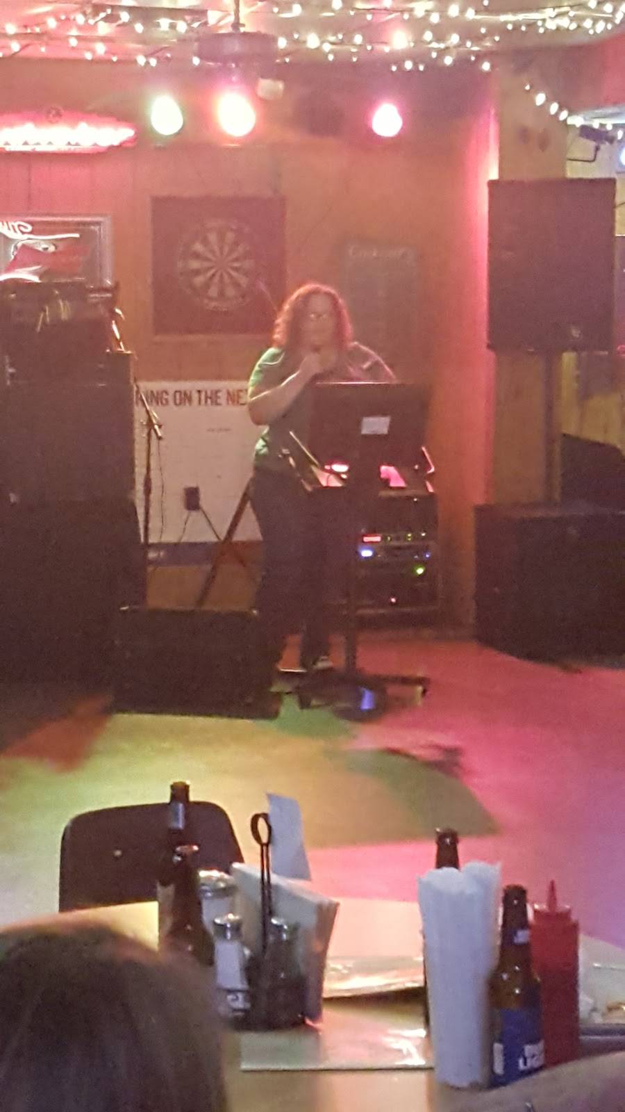 Steve’s Village Inn | restaurant | 30 N Main St, Kingston, OH 45644, USA | 7406422082 OR +1 740-642-2082