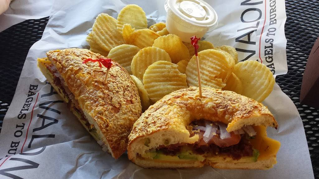 Avalon Bagels to Burgers | restaurant | 174 Yorba Linda Blvd, Placentia, CA 92870, USA | 7149851382 OR +1 714-985-1382