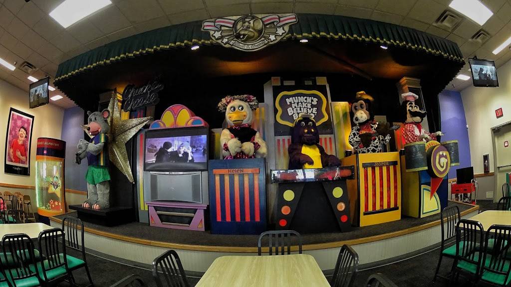 Chuck E. Cheeses | restaurant | 22940 Vanowen St, West Hills, CA 91307, USA | 8187139794 OR +1 818-713-9794