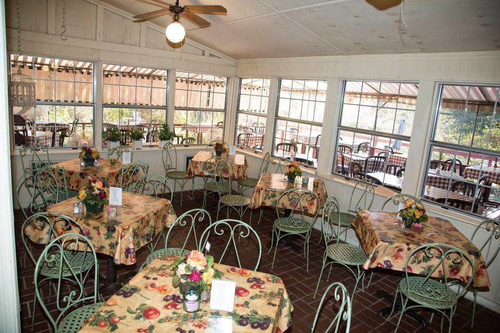 The Back Porch Restaurant | restaurant | 115 Co Rd 557, Lake Alfred, FL 33850, USA | 8639562227 OR +1 863-956-2227