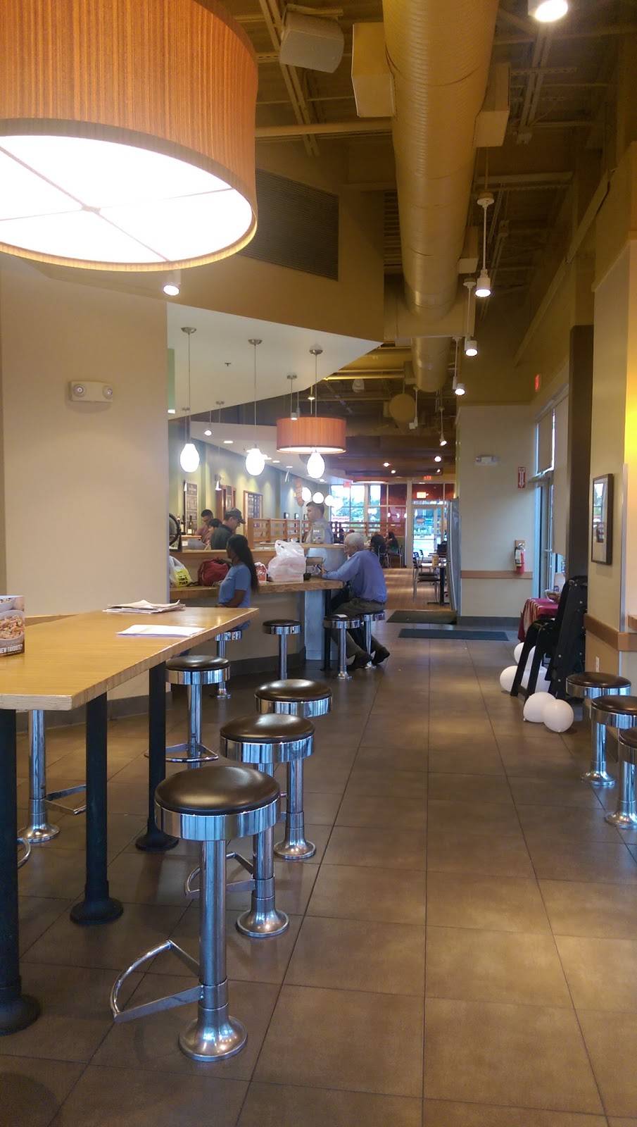 Noodles and Company | restaurant | 7702 Richmond Hwy, Alexandria, VA 22306, USA | 7037182126 OR +1 703-718-2126