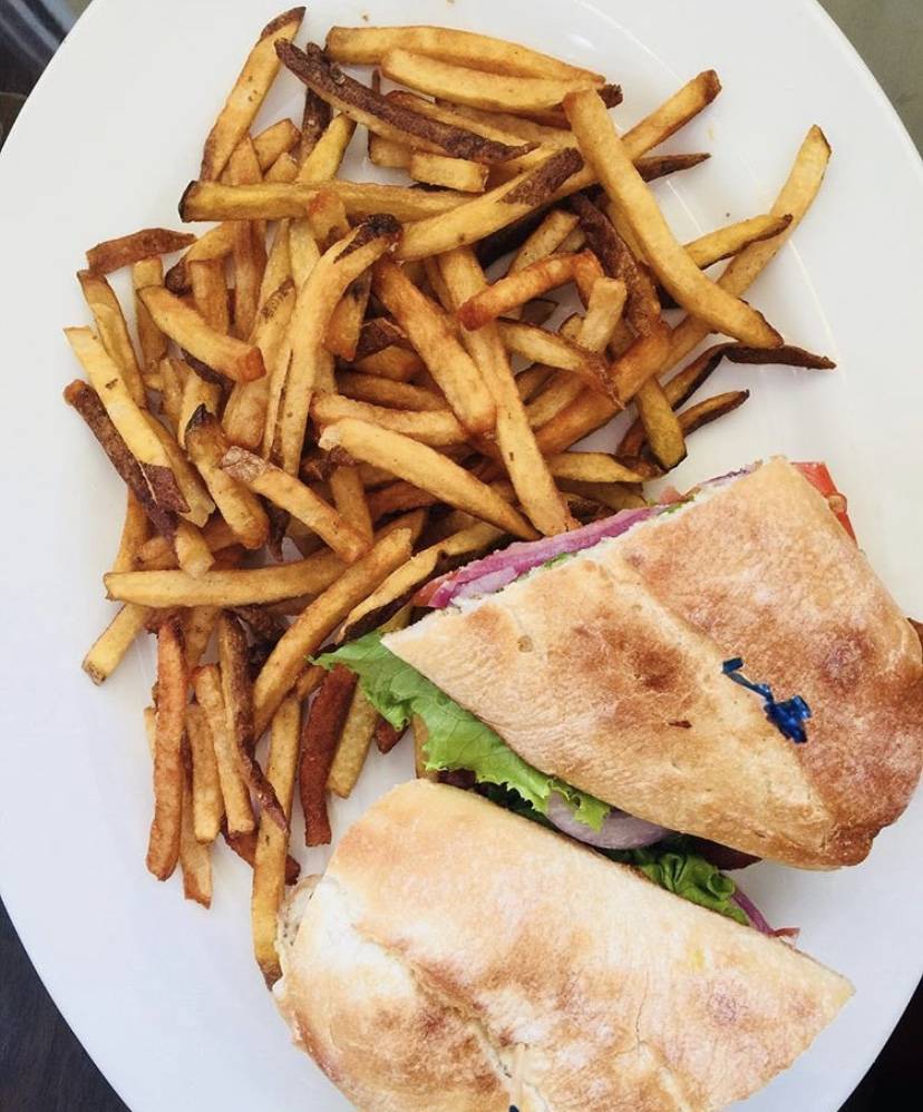 Toast | restaurant | 3020 N Federal Hwy Suite 1, Fort Lauderdale, FL 33306, USA | 9545337346 OR +1 954-533-7346