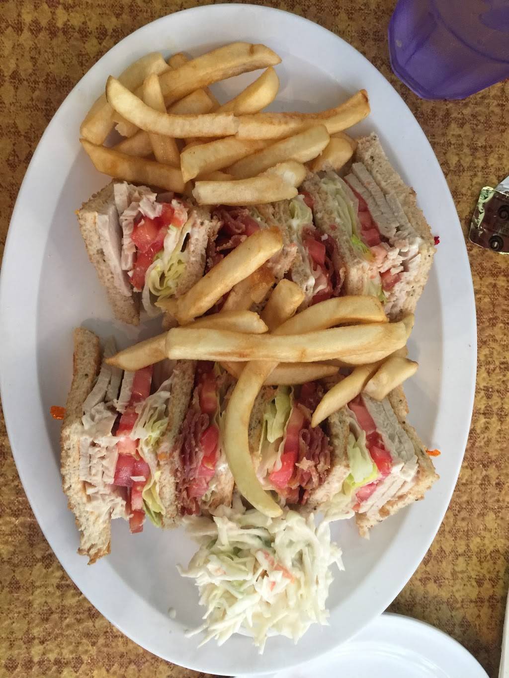 Olympia Restaurant | restaurant | 3245 Tamiami Trail, Port Charlotte, FL 33952, USA | 9412553440 OR +1 941-255-3440