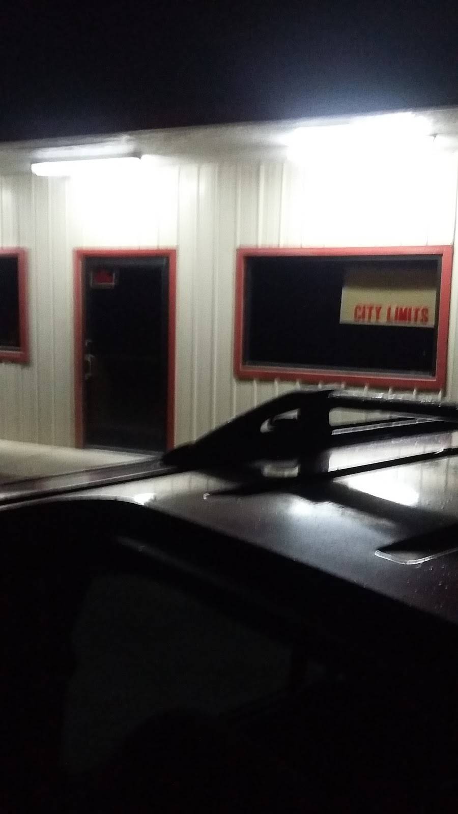 City Limits | restaurant | Tracy City, TN 37387, USA | 9315925500 OR +1 931-592-5500