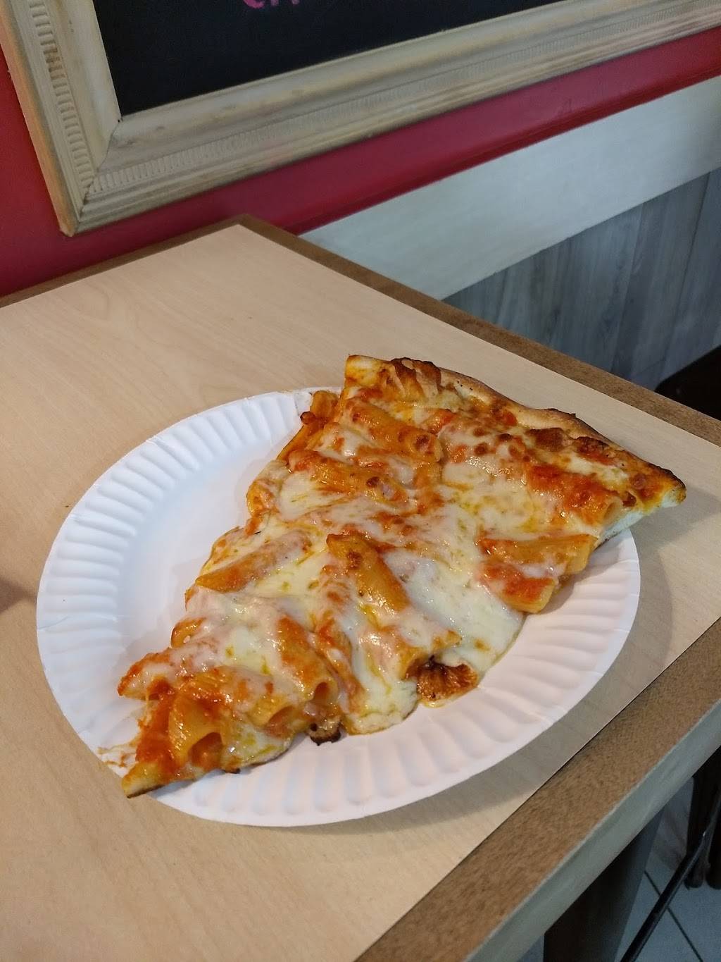 Pronto Pizza | restaurant | 141 Fulton St, New York, NY 10038, USA | 2127324131 OR +1 212-732-4131