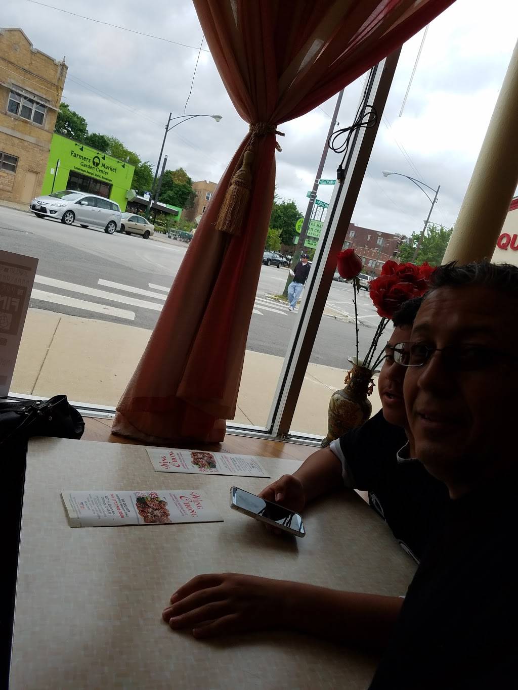 Wing Chong Restaurant | restaurant | 4077 N Elston Ave, Chicago, IL 60618, USA | 7735883808 OR +1 773-588-3808