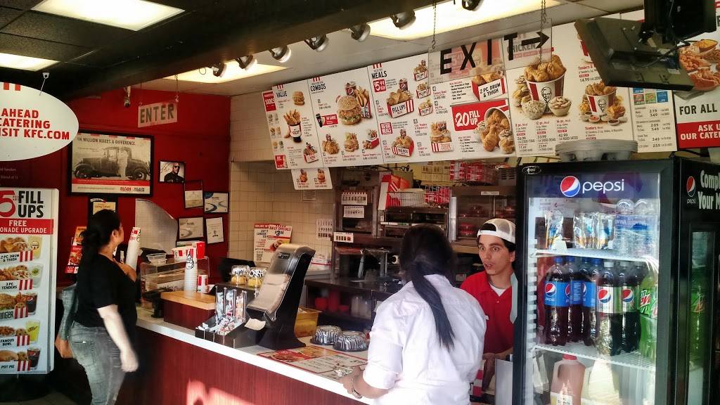 KFC | restaurant | 696 W El Camino Real, Mountain View, CA 94040, USA | 6509688554 OR +1 650-968-8554