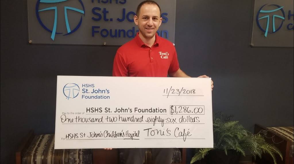 Tonis Café | restaurant | 379 IL-104, Divernon, IL 62530, USA | 2174144272 OR +1 217-414-4272