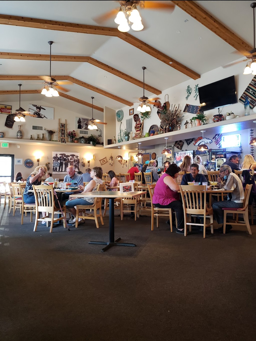 Cactus Flower Mexican Restaurant | restaurant | 4610 N Elizabeth St, Pueblo, CO 81008, USA | 7195458218 OR +1 719-545-8218