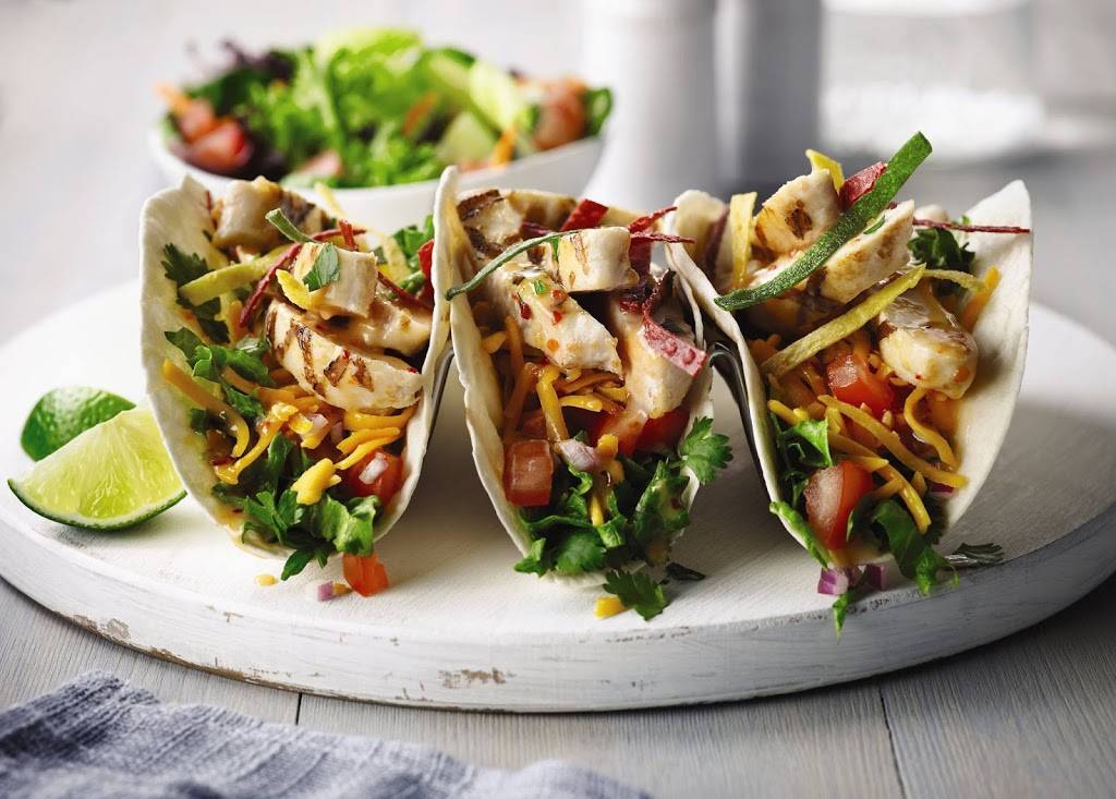 Boston Pizza | restaurant | 2051 Rue Nobel, Sainte-Julie, QC J3E 1Z8, Canada | 4506490018 OR +1 450-649-0018