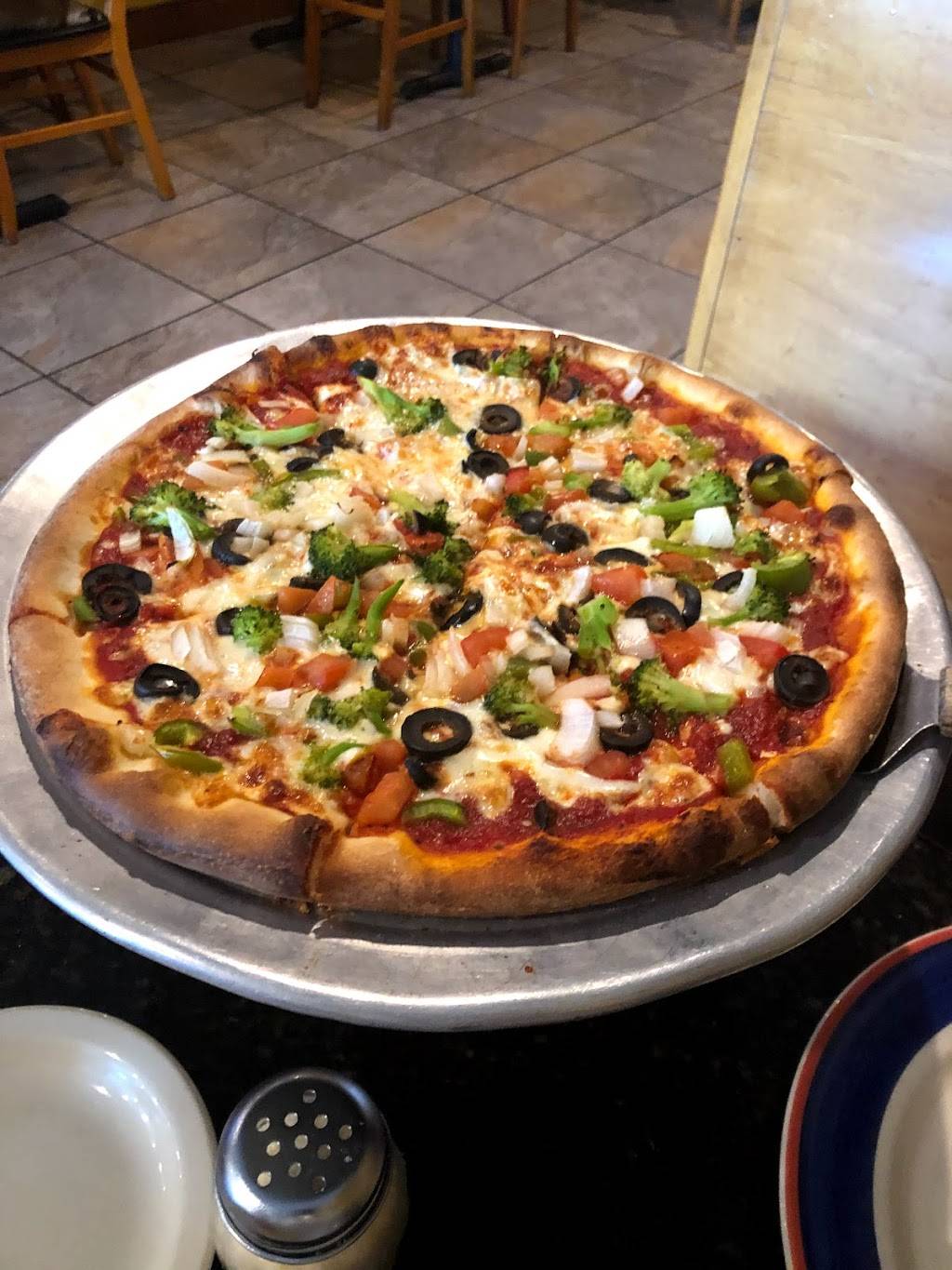 Maldinis Ristorante Italiano | restaurant | 4811 Forest Hill Ave, Richmond, VA 23225, USA | 8042309055 OR +1 804-230-9055