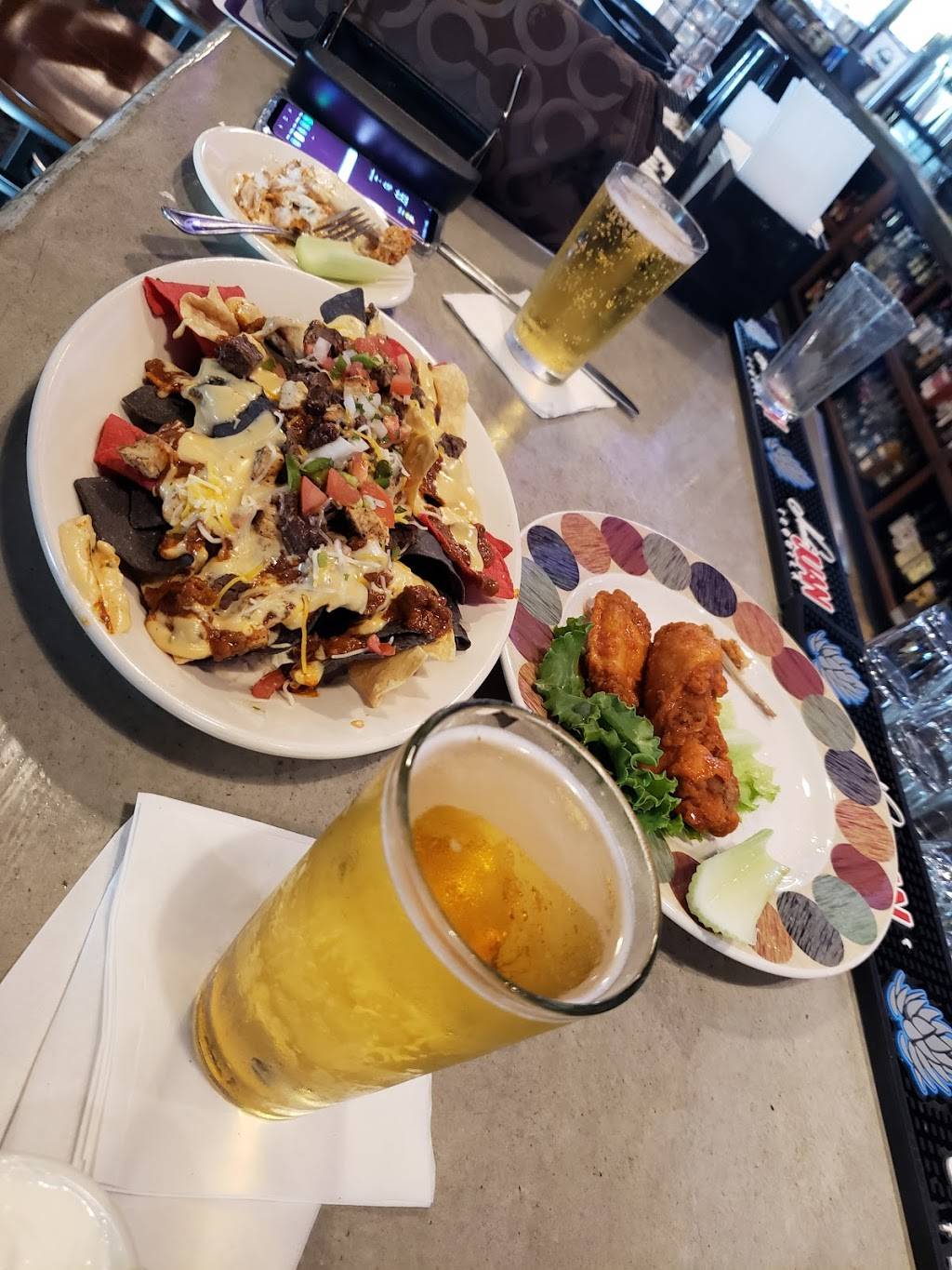 Fat Daddys Sports & Spirits | night club | 6730 Fossil Bluff Dr, Fort Worth, TX 76137, USA | 8177682960 OR +1 817-768-2960