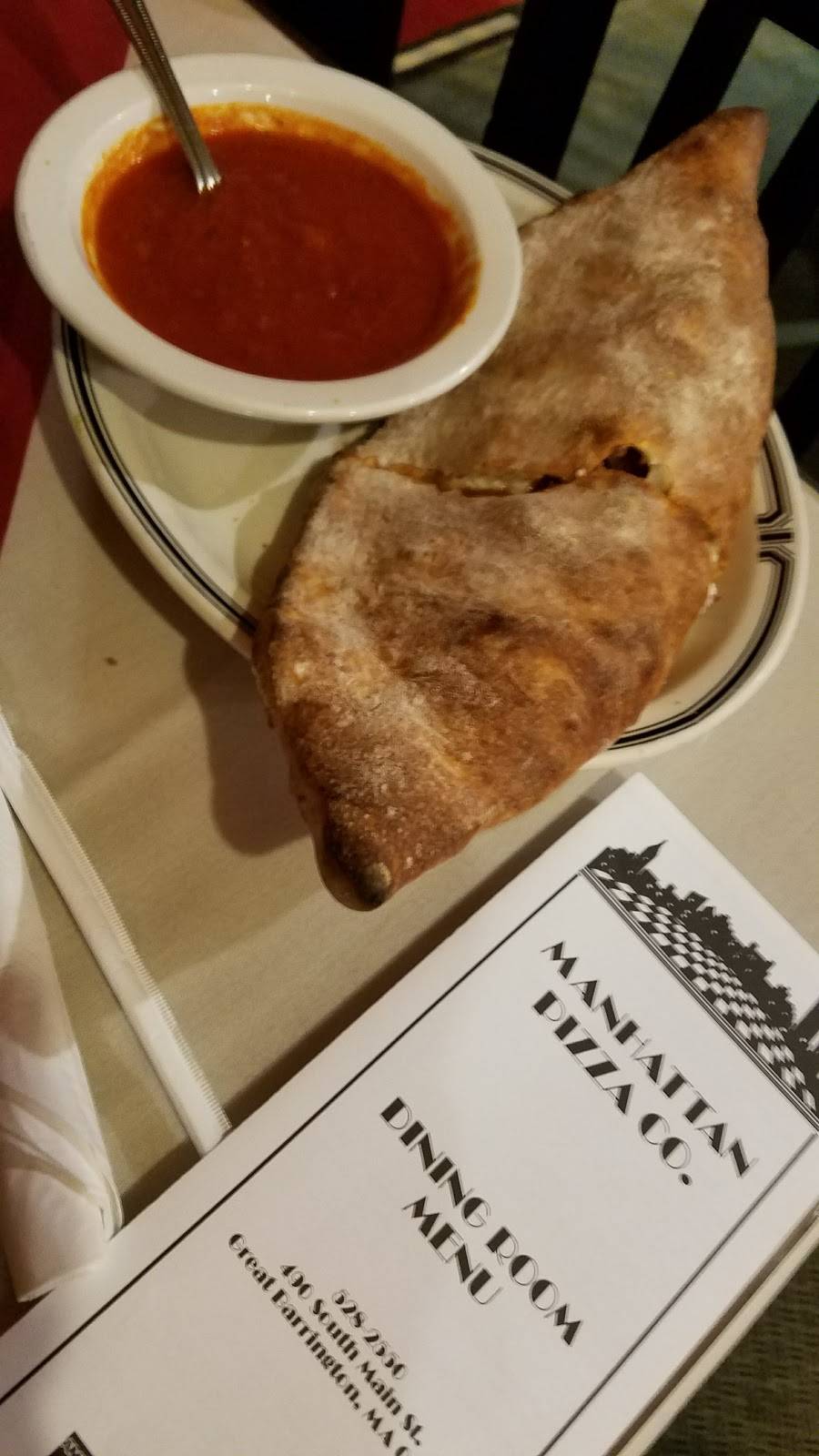 Manhattan Pizza Co | restaurant | 490 Main St, Great Barrington, MA 01230, USA | 4135282550 OR +1 413-528-2550