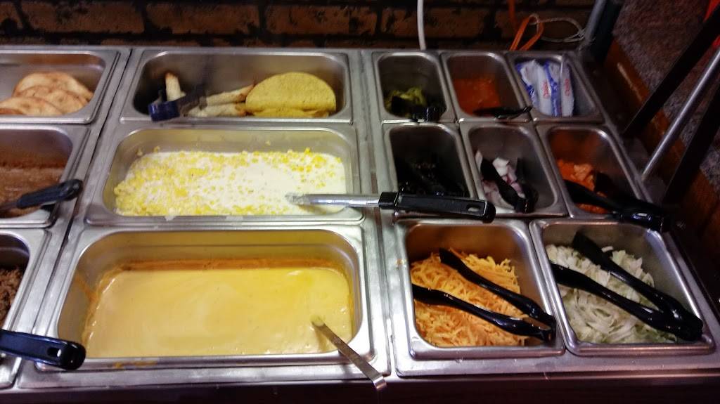 DAngelos | restaurant | 247 Main St, Halstead, KS 67056, USA | 3168353598 OR +1 316-835-3598