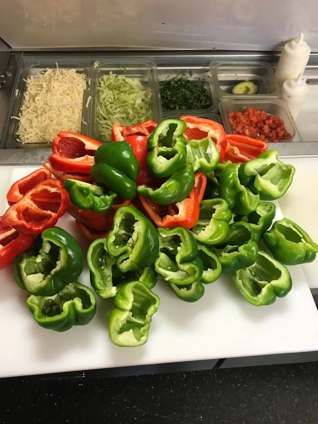 Emilys Mexican Grill | restaurant | 968 S Bartlett Rd, Bartlett, IL 60103, USA | 6305409410 OR +1 630-540-9410