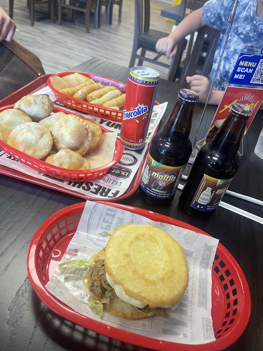 VBurger | restaurant | 1669 W 9000 S, West Jordan, UT 84088, USA | 3854918989 OR +1 385-491-8989