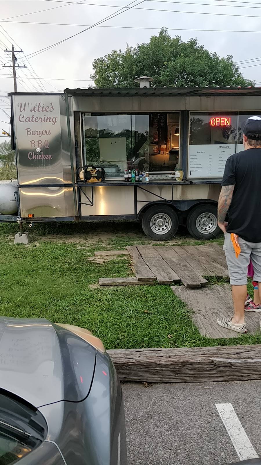 Willies BBQ | restaurant | 8312 McMeans Trail, Austin, TX 78737, USA | 5123730974 OR +1 512-373-0974